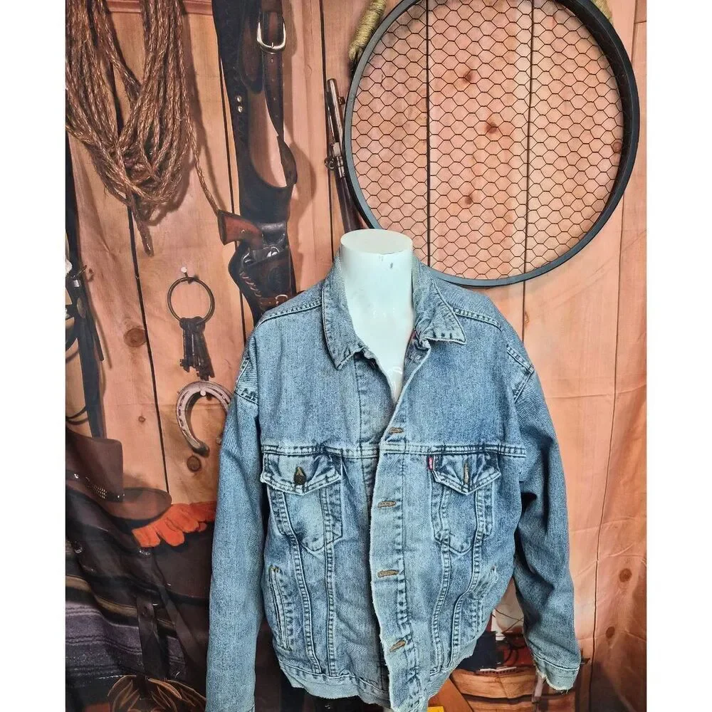 Vintage Levi's denim jacket